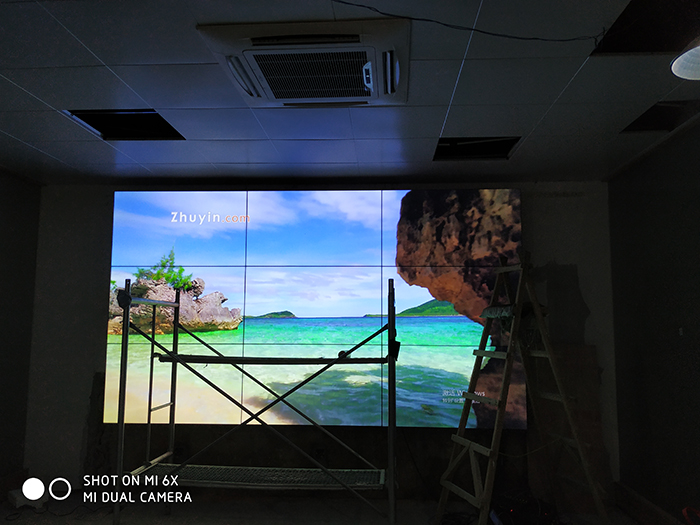 光谷某學(xué)校 光谷某學(xué)校