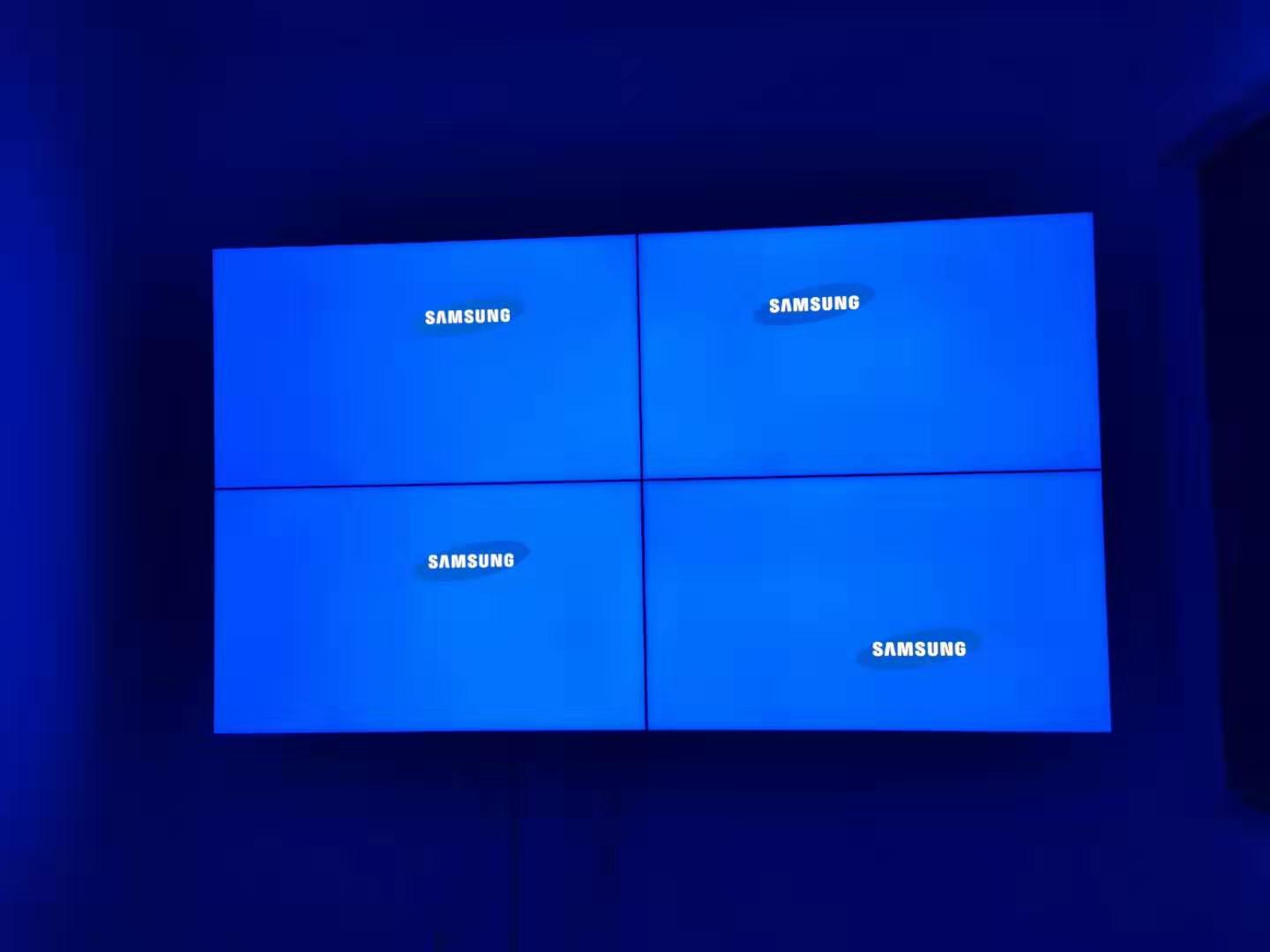 宜昌某小區46寸 2x2