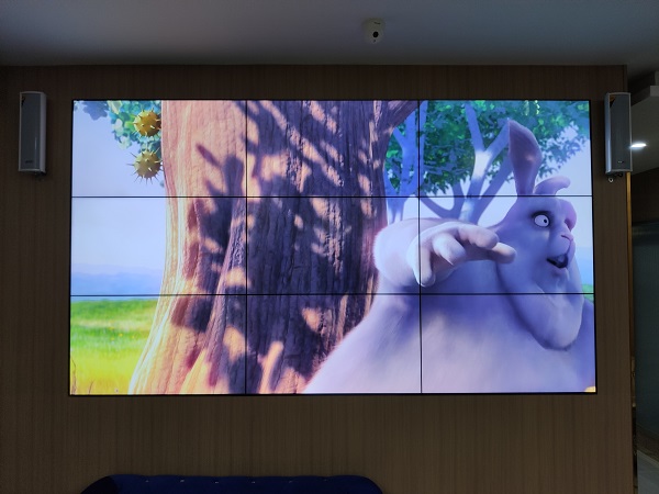 武漢某整形醫院 46寸3x3